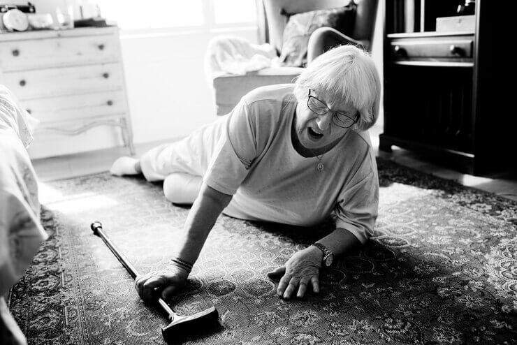 Prevenção de quedas em idosos: dicas e exercícios para melhorar o equilíbrio | Recanto das Hortênsias